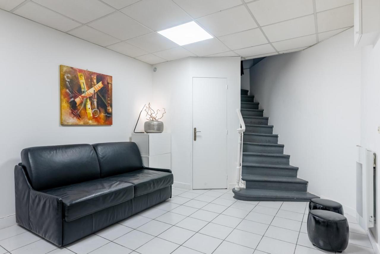 Triplex Magenta Quest Apartment Paris Bagian luar foto