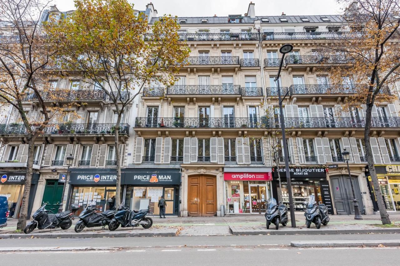 Triplex Magenta Quest Apartment Paris Bagian luar foto